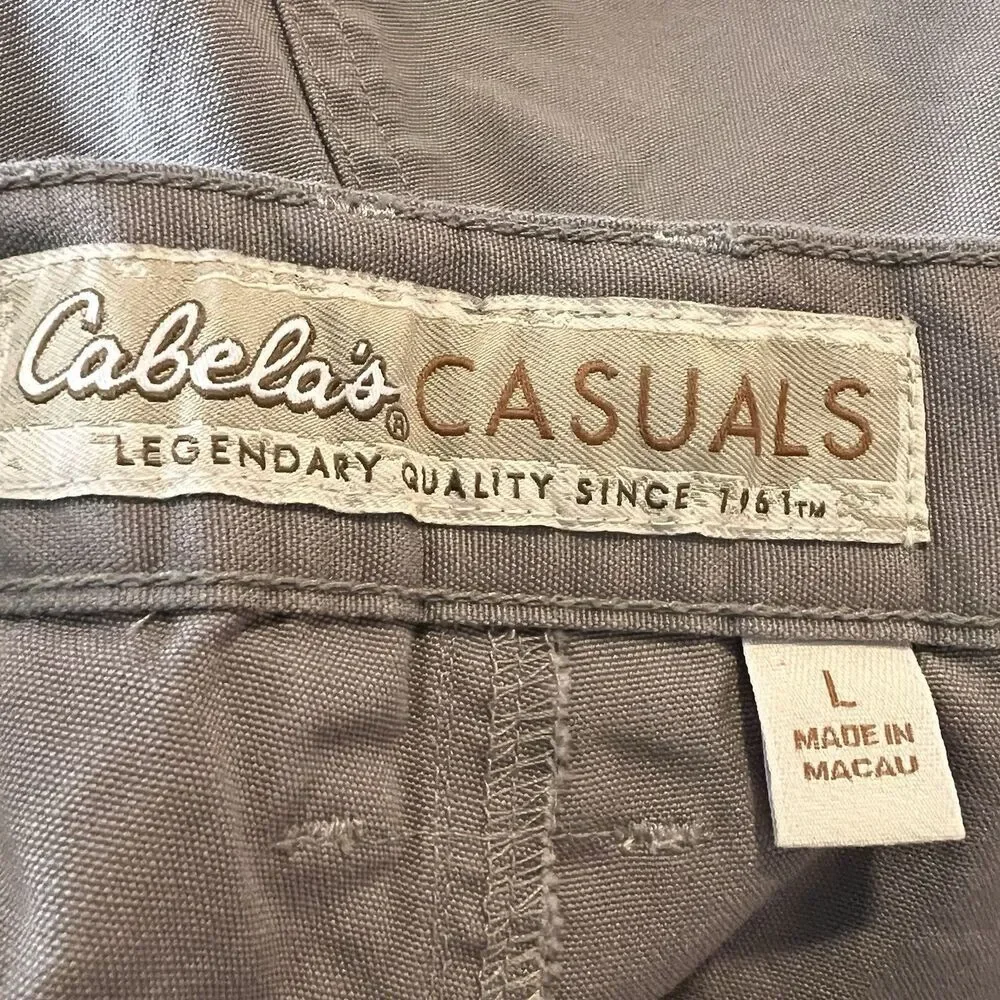 Cabelas Women’s Shorts Large‎ Khaki